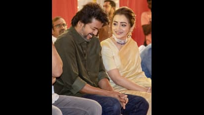 ஒரே பதிவு... ஒட்டுமொத்த வதந்தியும் குளோஸ்! மீண்டும் லியோ படப்பிடிப்பில் திரிஷா - வைரலாகும் போட்டோ