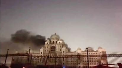 ഉദ്ഘാടനത്തിന് ദിവസങ്ങൾ മാത്രം; തെലങ്കാനയിലെ പുതിയ സെക്രട്ടേറിയറ്റ് കെട്ടിടത്തിന് തീപിടിച്ചു