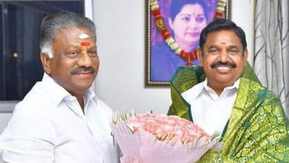 AIADMK: ஓபிஎஸ் உடன் எடப்பாடி இணைய வேண்டும்.. அதிமுக வரலாற்றில் முதன் முறையாக..! நீதிமன்றம் அதிரடி உத்தரவு !!