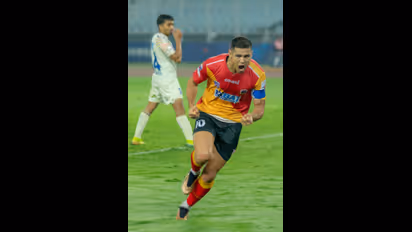 ISL 2022-23: Cleiton Silva uniquely stuns Kerala Blasters as East Bengal seals clinical win