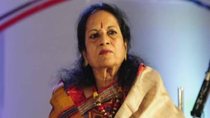 నుదురు, ముఖంపై తీవ్రగాయాలు.. మిస్టరీగా వాణీ జయరాం మరణం?