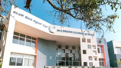 Bengaluru: ಕ್ರಿಕೆಟಿಗ ಧೋನಿ ಶಾಲೆ ಸೇರಿ 500+ ಶಾಲೆಗಳಿಗೆ ಶಿಕ್ಷಣ ಇಲಾಖೆಯಿಂದ ನೋಟಿಸ್‌