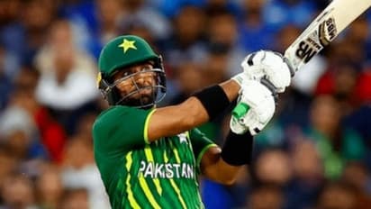 స్పోర్ట్స్ మినిస్టర్కు ఘోర అవమానం.. అతడు వేసిన ఒకే ఓవర్లో ఆరు సిక్సర్లు బాదిన పాకిస్తాన్ బ్యాటర్