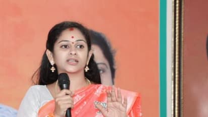 ఏపీలో వేలాది మంది మహిళలు అదృశ్యమవుతున్నారు.. దీని వెనక ఉన్న శక్తులెవరు - సాధినేని యామినీశర్మ