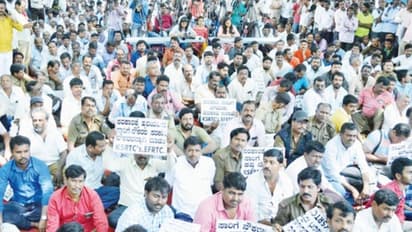 ಕೆಎಸ್‌ಆರ್‌ಟಿಸಿಗೆ ಮತ್ತೆ ಪ್ರತಿಭಟನೆ ಬಿಸಿ: ನೌಕರರಿಂದ ಅನಿರ್ಧಿಷ್ಟಾವಧಿ ಧರಣಿ ಆರಂಭ