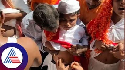 ಉತ್ತರ ಕನ್ನಡ: ಮಾರ್ಕೆಪೂನವ್ ಜಾತ್ರೆಯಲ್ಲಿ ಮಕ್ಕಳ ಹೊಕ್ಕಳಿಗೆ ಸೂಚಿ ಚುಚ್ಚುವ ಹರಕೆ!