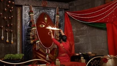 కాషాయ వస్త్రాల్లో దీక్షలో తమన్నా, దైవ సేవలో తరిస్తూ.. ప్రత్యేక పూజలు పెళ్లి కోసమేనా  ? 