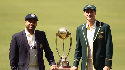 IND vs AUS: அரைசதம் அடித்து இந்திய அணியை காப்பாற்றிய அக்ஸர் படேல்..! முதல் இன்னிங்ஸில் ஆஸி., முன்னிலை 