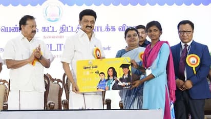 உயர்கல்வியில் மாணவிகளின் எண்ணிக்கை கடந்த ஆண்டை விட 27% உயர்வு - முதல்வர் பெருமிதம்