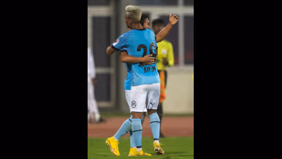 ISL 2022-23: 'Bipin bhai makes it much easier' - Lallianzuala Chhangte on their Mumbai City partnership