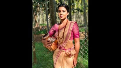 ನಮ್ಗೂ ಇಂತ ಹುಡ್ಗಿ ಬೇಕು ಗುರು; ಚಿಕ್ಕಮಗಳೂರು ಮಠದಲ್ಲಿ ಕಾಣಿಸಿಕೊಂಡ ರಾಮಚಾರಿ 'ಚಾರು'