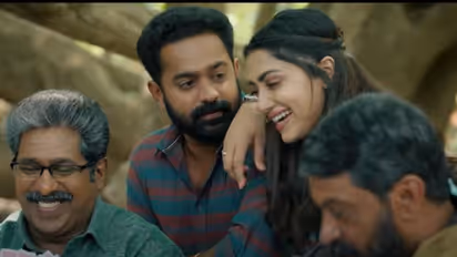 പ്രണയ നായകനായി ആസിഫ് അലി, ഒപ്പം മംമ്തയും; 'മഹേഷും മാരുതിയും' മെഡലി എത്തി