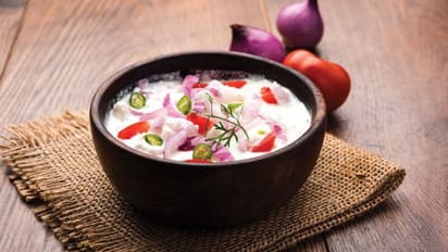 തൈരിനൊപ്പം ഇവ ഒരുമിച്ച് കഴിക്കാറുണ്ടോ? എങ്കില്‍, ഇതൊന്ന് വായിക്കൂ...