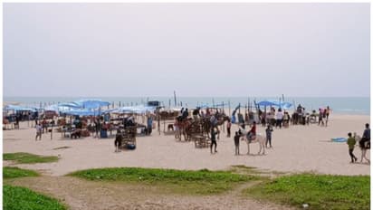  അപകടം പതിയിരിക്കുന്ന പൂവാർ പൊഴിക്കര തീരം; വികസനങ്ങൾ പ്രഖ്യാപനത്തിൽ മാത്രം