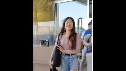 2 ಲಕ್ಷದ ಟಾಪ್‌ ಧರಿಸಿ ಏರ್‌ಪೋರ್ಟ್‌ಗೆ ಆಗಮಿಸಿದ ರಶ್ಮಿಕಾ ಮಂದಣ್ಣ; ನೆಲ ಒರೆಸುವ ಬಟ್ಟೆ ಎಂದು ಕಾಲೆಳೆದ ನೆಟ್ಟಿಗರು