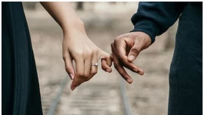 Happy Promise Day 2023: మీరు ప్రేమించే వ్యక్తికి జీవితాంతం గుర్తుండిపోయేలా ఇలా ప్రామిస్ చెయ్యండి!