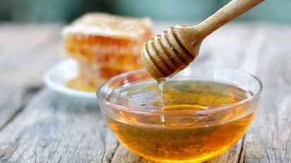 ಇದು ವಿಶ್ವದ ಅತ್ಯಂತ ದುಬಾರಿ ಜೇನುತುಪ್ಪ, ಬೆಲೆ ಕೇಳಿದ್ರೆ ಸುಸ್ತಾಗ್ತೀರಾ…. 