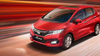 Budget Cars: కేవలం లక్షన్నరకే Honda Jazz కారు కొనుగోలు చేసే అవకాశం..ఈ విషయం తెలిస్తే పండగ చేసుకుంటారు..