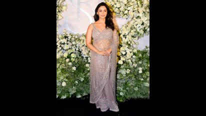 முதல் முறையாக குழந்தையின் புகைப்படத்தை பகிர்ந்த ஆலியா பட்...  வைரலாக்கும் ரசிகர்கள்..!