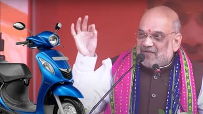 Free Scooter: தமிழகத்தை பின்பற்றுகிறதா பாஜக? திரிபுராவில் பெண்களுக்கு இலவச ஸ்கூட்டர்!