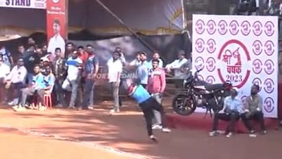 ഇതില്‍പ്പരം ഒരു ആസാധ്യ ക്യാച്ച് സ്വപ്നം കാണാന്‍ പോലുമാവില്ല, വാഴ്ത്തി സച്ചിനും മൈക്കല്‍ വോണും-വീഡിയോ