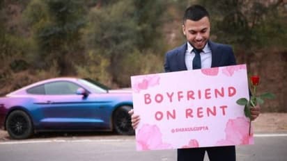 'വാടകയ്ക്ക് കാമുകൻ', ഒറ്റക്കായിപ്പോയവർക്ക് എപ്പോൾ വേണമെങ്കിലും തന്നെ വാടകയ്ക്കെടുക്കാമെന്ന് യുവാവ്