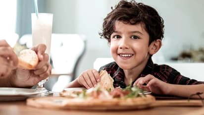 പത്ത് വയസില് താഴെയുള്ള കുട്ടികളെ കയറ്റാൻ സാധിക്കില്ലെന്ന് റെസ്റ്റോറന്റ്; വിമര്ശനം രൂക്ഷം...