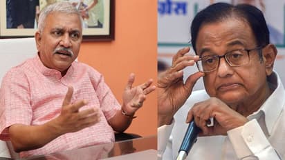 பொருளாதார புலி என்று மார்தட்டி கொள்ளும் சிதம்பரம் வாய் திறப்பாரா? நாராயணன் திருப்பதி கேள்வி..!