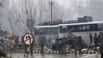 പുൽവാമ ആക്രമണത്തിന് ഇന്ന് നാല് വർഷം, ധീരജവാന്മാരുടെ ഓർമ്മയിൽ രാജ്യം