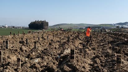 വേദനയായി തുര്‍ക്കിയില്‍ നിന്നുള്ള ആയിരങ്ങളുടെ അന്ത്യവിശ്രമ സ്ഥലങ്ങള്‍!