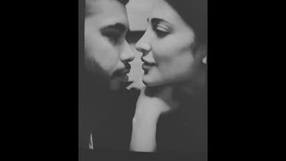 శృతి హాసన్ - శాంతను రొమాంటిక్ పిక్.. వాలెంటైన్స్ డేన ప్రియుడిని పొగిడేసిన స్టార్ హీరోయిన్ 