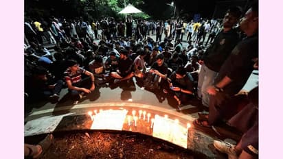 മഹാനദി ഹോസ്റ്റലില്‍ വിദ്യാര്‍ത്ഥിയെ മരിച്ച നിലയിൽ കണ്ടെത്തി; ഐഐടിയില്‍ പ്രതിഷേധവുമായി വിദ്യാര്‍ത്ഥികള്‍