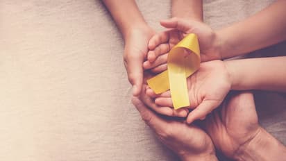 ఇవి చిన్న చిన్న మార్పులే.. కానీ మిమ్మల్ని క్యాన్సర్ కు దూరంగా ఉంచుతాయి