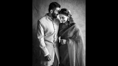 யுவராஜ், பும்ரா உள்பட காதலர் தினத்தை கொண்டாடிய கிரிக்கெட் பிரபலங்கள்!