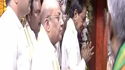 కొండగట్టు ఆలయంలో కేసీఆర్ ప్రత్యేక పూజలు : ఏరియల్ సర్వే