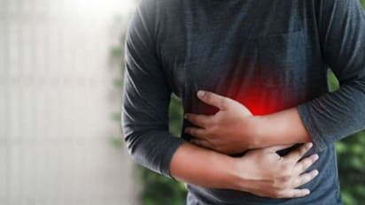 നെഞ്ചെരിച്ചിലുള്ളവര് വസ്ത്രത്തില് ഒരു കാര്യം പ്രത്യേകം ശ്രദ്ധിക്കുക...