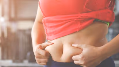 ವರ್ಕೌಟ್ ಅಥವಾ ಡಯಟ್ ಮಾಡ್ದೆ ಒಂದೇ ವಾರದಲ್ಲಿ ಬೆಲ್ಲಿ ಫ್ಯಾಟ್ ಕರಗಿಸೋಕೆ ಇಲ್ಲಿದೆ ಟಿಪ್ಸ್