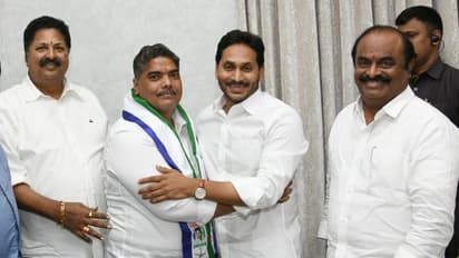 నా కులానికి టీడీపీ అంటే ప్రేమే.. కానీ : వైసీపీలో చేరాక జయమంగళ వెంకటరమణ వ్యాఖ్యలు