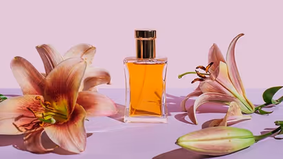 Perfume Day 2023: How to Celebrate? Know Wishes, messages, quotes to share on this day