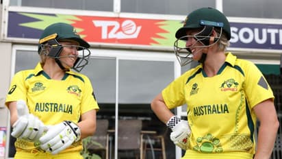 10 വിക്കറ്റിന്റെ പത്തരമാറ്റ് ജയം; ലോകകപ്പില് ലങ്കന് വനിതകളെ തരിപ്പണമാക്കി ഓസീസ് സെമിയില്