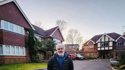 உலகம் சுற்றும் வாலிபனாக வலம் வரும் அஜித் - வைரலாகும் ஏகே-வின் டூர் போட்டோஸ் மற்றும் வீடியோ