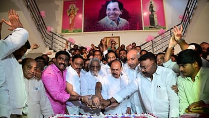 KCR Birthday :  సుదర్శన చక్రధారిగా సీఎం కేసీఆర్... మరో మహాభారతానికి సిద్దమట (ఫోటోలు)