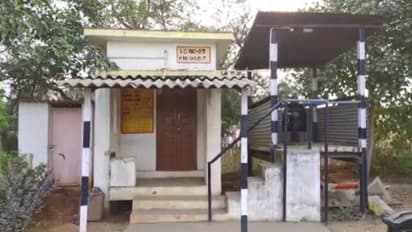 കല്ല് കൊണ്ട് തലയ്ക്ക് ആവർത്തിച്ച് ഇടിച്ചു; മലയാളി റെയിൽവെ ജീവനക്കാരിക്ക് ക്രൂര മർദ്ദനം, പീഡന ശ്രമമെന്ന് പൊലീസ്