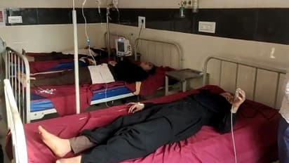 ಕೋಲಾರ ಹಾಸ್ಟೆಲ್ನಲ್ಲಿ ಫುಡ್ ಪಾಯ್ಸನ್: ವಾಂತಿ ಬೇಧಿಯಿಂದ ಆಸ್ಪತ್ರೆಗೆ ದಾಖಲಾದ ವಿದ್ಯಾರ್ಥಿಗಳು