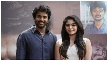 மாவீரன் செட்டில் அதிதியுடன் பிறந்தநாள் கொண்டாடிய சிவகார்த்திகேயன்! வைரலாகும் வீடியோ..!