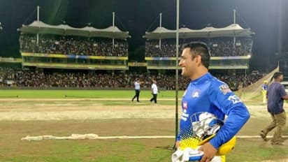 'തല' ആരാധകര്‍ ആവേശത്തില്‍; ചെപ്പോക്കിലേക്ക് ധോണി മടങ്ങിയെത്തുന്നു, അതും വിരമിക്കലിന്? 