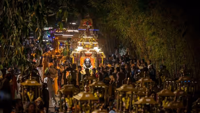 7 மாவட்டங்கள், 500 கிராமங்கள்... ஆதியோகி தேருடன் பல்லக்கில் ஈஷாவிற்கு பவனி வந்த அறுபத்து மூவர்!