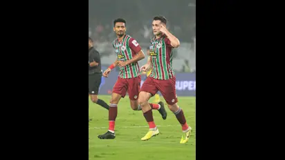 ISL 2022-23: ATK Mohun Bagan eclipses Kerala Blasters to seal playoff berth
