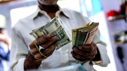 'നിക്ഷേപകർക്ക് വർഷങ്ങളായി പലിശ പോലും ലഭിക്കുന്നില്ല'; നിക്ഷേപകരുടെ പരാതി, അഡ്മിനിസ്ട്രേറ്റീവ് ഭരണമേർപ്പെടുത്തി