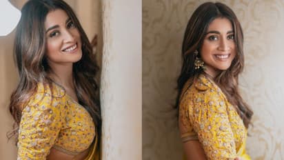 శ్రియా అందాల జాతర.. బెడ్‌పై విరహంతో అందాలు పరిచిన హాట్‌ హీరోయిన్‌.. పైట పక్కకు జరిపి క్లీవేజ్‌ షోతో హల్‌చల్